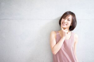 抗老化》她超过50岁却毫无岁月痕迹，看起来还是好年轻！营养专家大推9食物，给你超抗老！