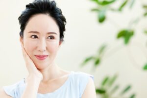 50后，让皮肤美丽的荷尔蒙！适量吃5食物，维持皮肤光泽、湿润度，第二人生好青春