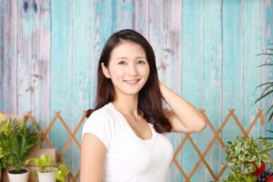 林静芸／抗老又养颜！每天3分钟这样做，维持肌肤紧实、放松心情