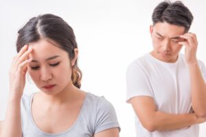 中年男人容易累、情绪沮丧，医师：更年期症状不处理，让性功能障碍、肌少症上门