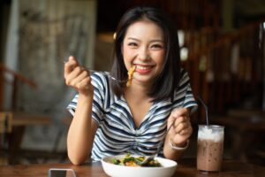 热潮红、心悸失眠等更年期不适症，4大缓解食物必吃！还能保护心血管、让皱纹少一点