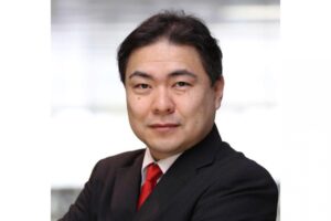 跟着日本富豪贴身总管学 有钱人的日常致富