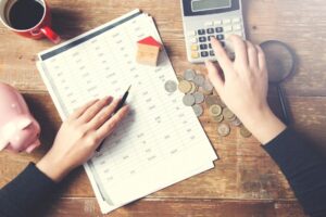 青壮世代大危机!每2人中就有1人退休前存不到500万