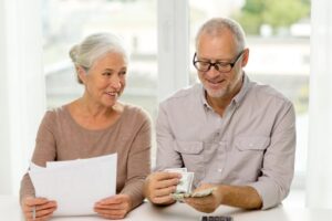 退休不当下流老人，夫妻至少要存600万