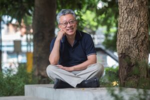 50岁后,别只玩股票!做到这3件事,玩出全新第二人生,人生此刻没有白活