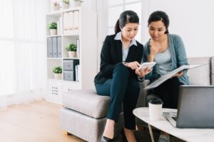 想投资理财，又不想承担风险！利率变动型保单好热门