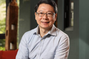 40岁存股赚退休金,55岁财务自由!阮慕骅从这档食品绩优股,9年只赚4万观念说起