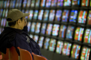 日K<20买0050、K>80卖！施昇辉：回头来看，我确实少赚很多，那我赚到什么？