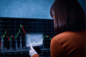 她从听信理专一路赔钱、到４年赚进4千万！掌握“波段3步骤”累积退休老本、提早财富自由