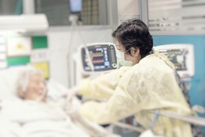 该买癌症险,还是重大疾病险?加倍防癌一定要这样买!