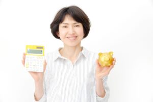 对抗长照风险，保单怎么买？这2道防护让你省钱又安心