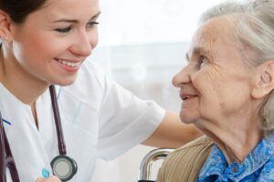 长照法上路，我需要买长照险吗？