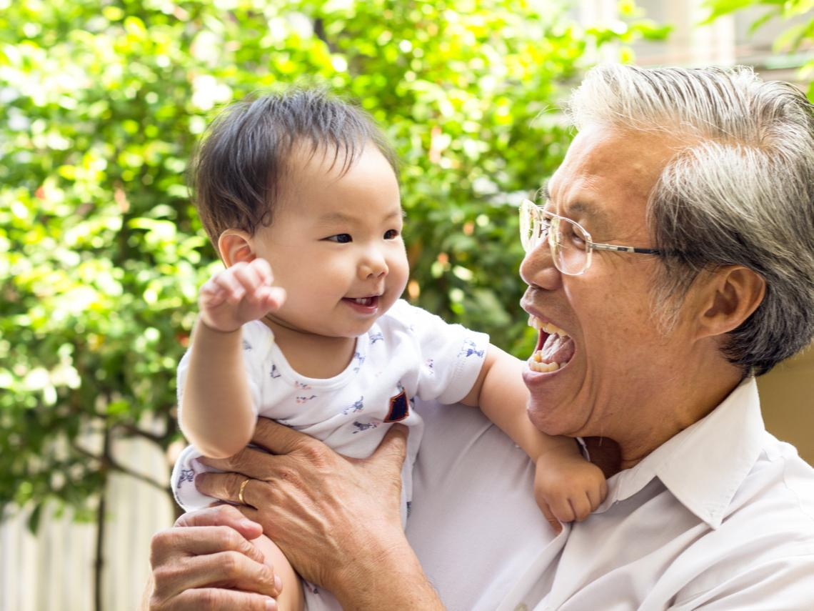 阿公疼孙，他满20岁名下房产破千万！宠孙魔人“逼儿抛弃继承”让孙独得遗产，专家为何喊母汤？ – 大保社