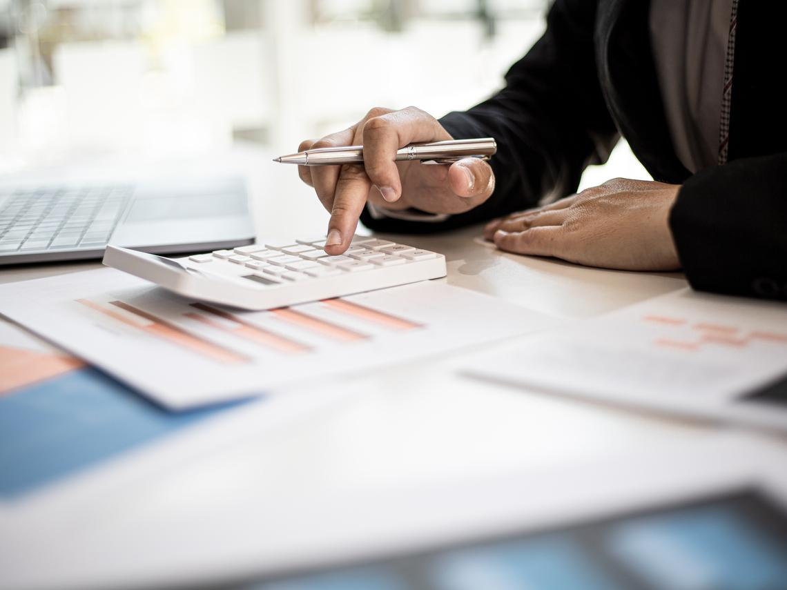 卖豪宅套现5千万,想全买投资型保单“领月息”?3迷思先搞清楚,以免赚不到还倒赔 – 大保社