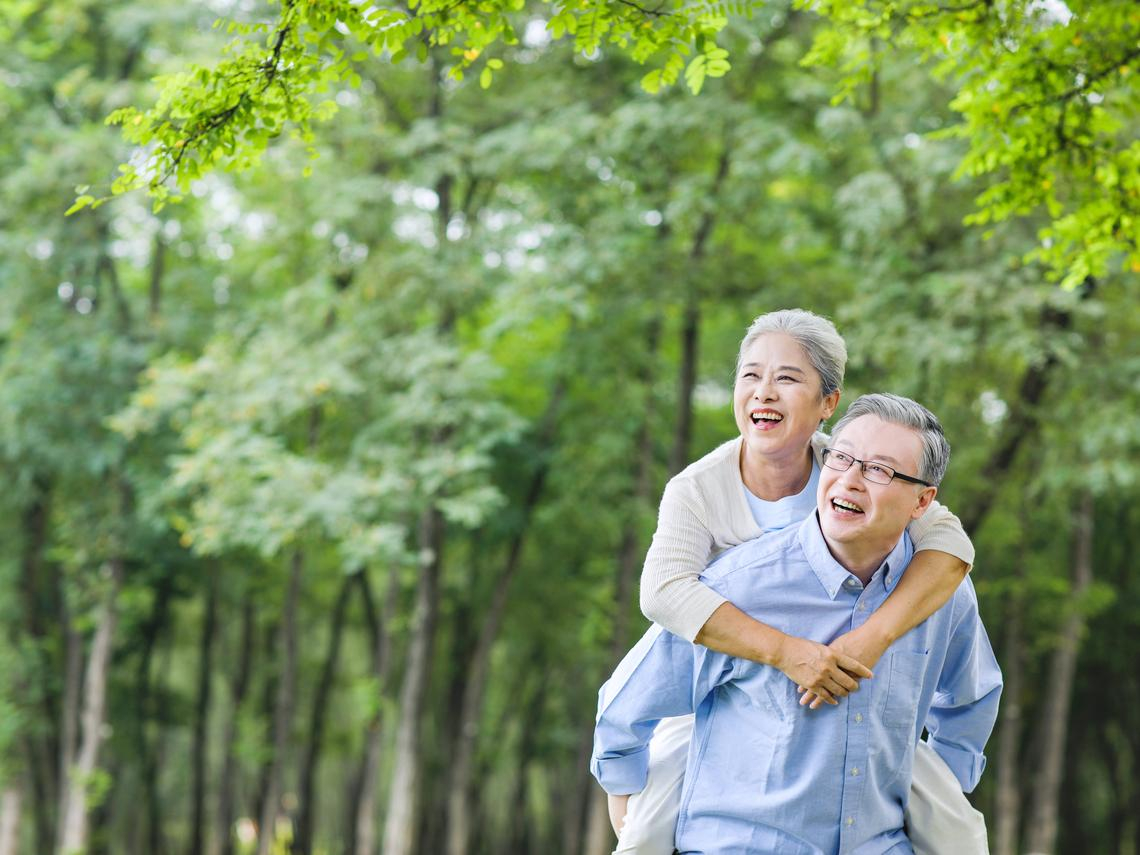 选股的4方法！他和妻子有钱就买台积电，退休时年金仅3万多，坐拥数栋豪宅、股票价值8000多万 – 大保社