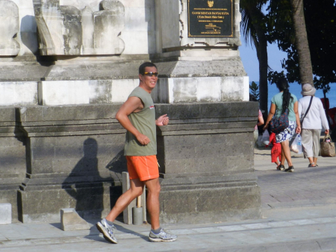 明明有运动，体检仍一堆红字？老黑：40岁后，有氧运动决定你的下半生，再晚可能来不及 – 大保社