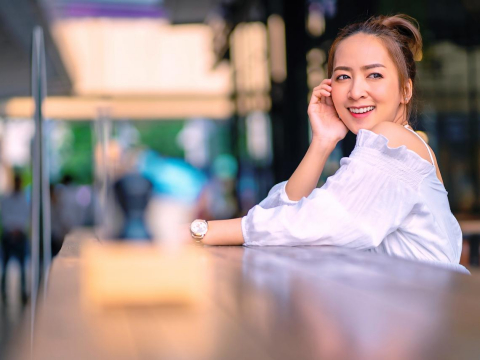 这8句话会害惨你,换种说法吧!中年后恐因不经意一句话,让未来升职、加薪受阻碍 – 大保社