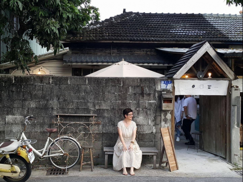 我不退休，工作让我能继续买东西！离开广告圈、她62岁还创业：体现浮夸仪式感才是“活当下” – 大保社