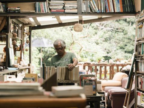 “远得要命”深山开书店，退休教师打造最美书香秘境！不只卖书、更卖梦想，为部落点亮阅读明灯 – 大保社