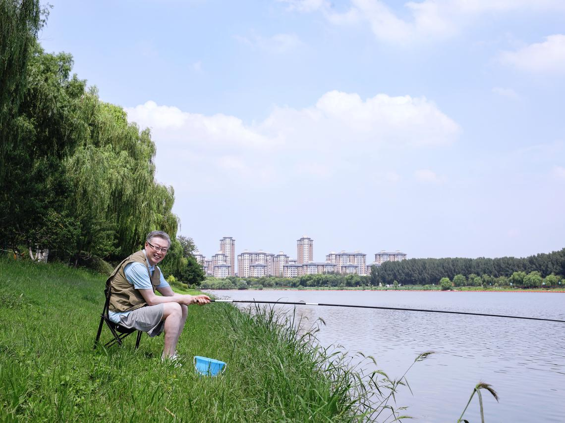 他98岁那年写2本书、演讲160多场！死亡来临前，维持永远年轻方法，是全心全意爱今天的自己 – 大保社