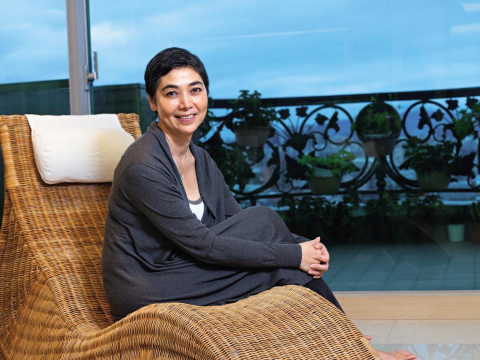 女教授和父亲意见不合被打一巴掌，从此没再说过话！赖佩霞：让人痛苦是念头不是耳光 – 大保社