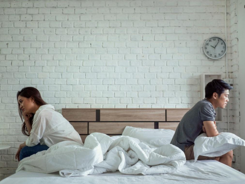 还没签字，公公就把祖先牌位移进我家门！老公“放你自由”只是借口，离婚争口气也要争权益 – 大保社