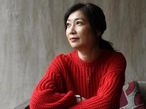 黄嘉千、夏克立惊爆婚变！“女强男弱”生活没交集，16年异国婚“在爱里幸福着”仍走到尽头 – 大保社