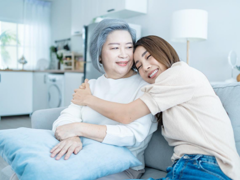 把儿拖鞋压媳妇鞋上、汤圆里吐口水给她吃，婆妈教战把媳妇“压落底”手法！她叹：女人干嘛为难女人 – 大保社