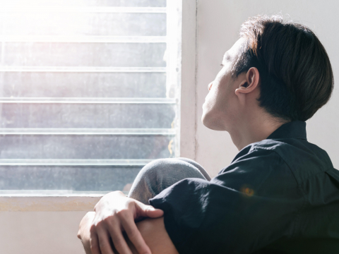 有新欢就抛弃我和弟弟，晚年生病才回家要求抚养“不然就告你们”！他叹：到底我们错在哪？ – 大保社