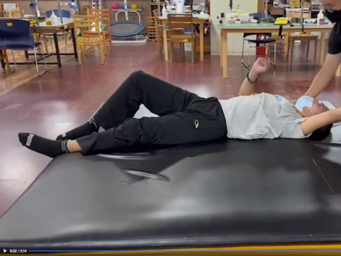 有影／1300呎坠地复健4年，伞兵秦良丰终于翻身了！34秒画面让爸妈泪崩：谢谢你没放弃 – 大保社