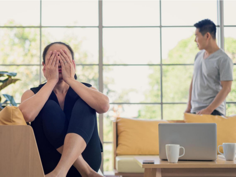 夫外遇冷暴力,她没经济能力离不开…作家授“离婚预备军”撇步争财产,后半生别再委屈过 – 大保社