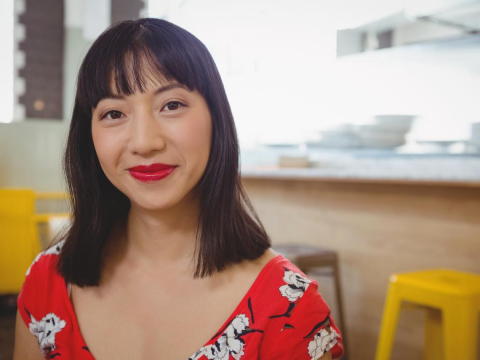 妈妈迷上股票,把爸爸钱输光、房子抵押、公司倒闭!女儿要结婚竟问她:能不能给700万还钱当聘金 – 大保社