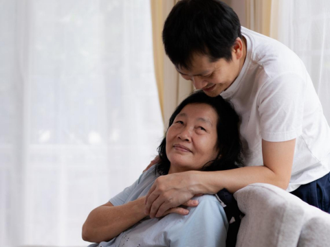 告子女弃养闹上法庭，亲情是义务还是勒索？律师10点提醒：父母子女间，只有爱，没有孝顺 – 大保社