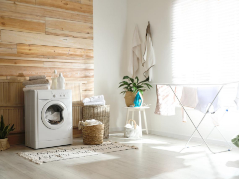 帮家人洗衣服时，不小心把口袋里重要东西也一起洗了，被家人骂怎么没检查！他叹：到底责任归谁？ – 大保社