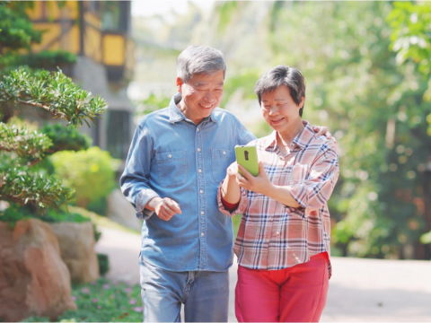 手机叫车、领药成日常，不懂科技好恐慌？跨出舒适圈学习新事物，乐迎智慧老后 – 大保社