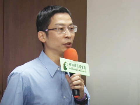 “最怕同学发现我在收垃圾…”建中毕业30年后，他领悟人生3堂课：苦难是化了妆的祝福 – 大保社