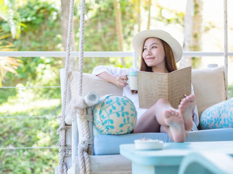 确诊后,她末梢缺氧发紫发麻、喘到全身冒汗无力!护理师拥入怀:姊姊在这会保护你,不要担心 – 大保社