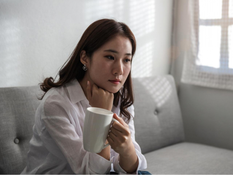 弟弟啃老，房子法拍还是姊筹钱保住！弟媳竟说是“毒菇”…家门不幸的启示：无能是宠出来的 – 大保社