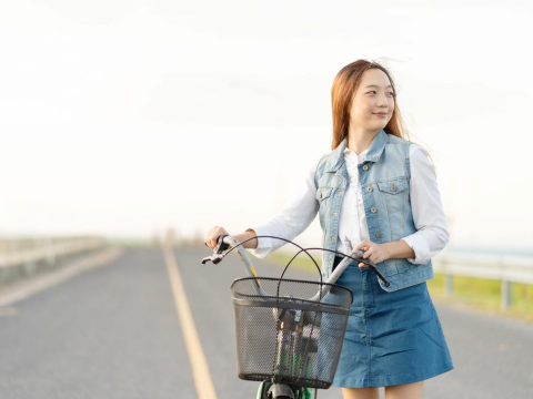 人生的意义就在于，你可以思索人生有没有意义！人到中年，没有经过反省检讨的生活，是不值得活的 – 大保社