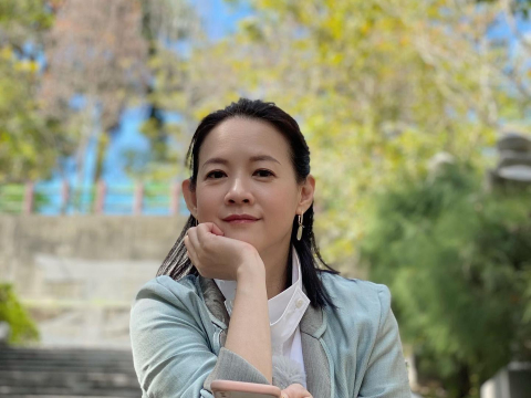 从渴望全世界认同，到接纳自己！曾宝仪：50后不再浪费时间说废话，用喜欢方式“成为老妪” – 大保社