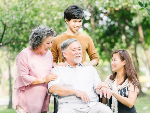 公婆独居又卧床，“家产早就分光”谁要回去顾？孝媳出招“这样做”，换个方式尽孝心 – 大保社