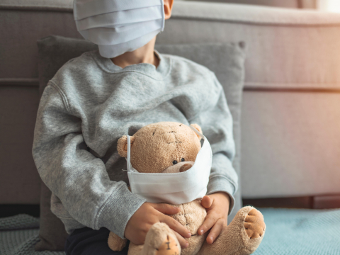 别因“重症率低”轻忽!专家曝“儿童染Omicron两大症状”…让5岁童打疫苗?陈时中这样说 – 大保社