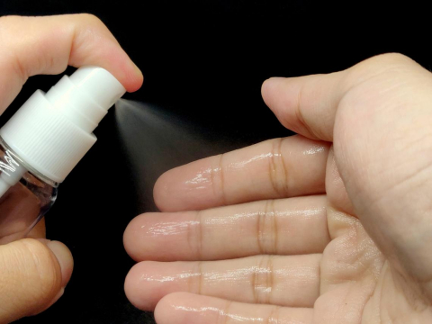 酒精喷洒有技巧，喷不好恐致“肺部纤维化”！毒理专家示警2关键很要命： 6大疾病风险大增 – 大保社