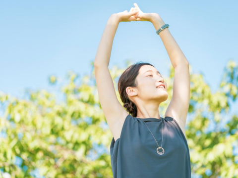 头晕、心跳加快、皮肤干热，当心热伤害上身！中暑死亡率超过30%，熟记11种症状“3要诀”救命 – 大保社