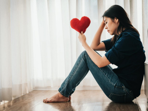 酸痛、疲惫…诊断竟是“公主病”！50岁熟女罹纤维肌肉痛症“痛到想寻死”，有3大症状就别忍了 – 大保社