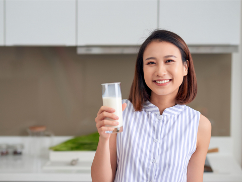 缺乏维生素B12不只手麻脚麻，还可能忧郁、癫痫！熟龄族4成摄取不足，每天补充2食物恢复活力 – 大保社