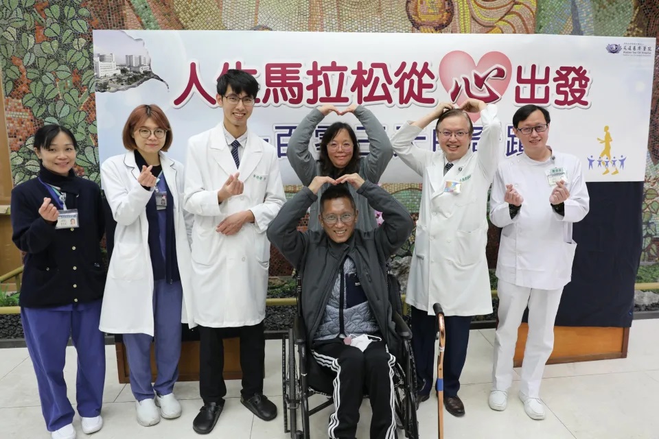 日跑10公里，他“跑马拉松突倒地”！装3次叶克膜、历103天奇迹重生…医：运动先做1事保平安 – 大保社