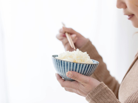 为何海产店白饭特别好吃？资深主妇揭开秘密：加这“3物”差很大、美味不少 – 大保社