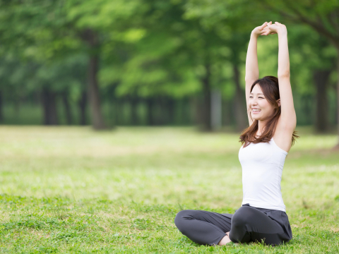 中年后胸部“走山”？穿对内衣、做对运动，3分钟展胸法有效UP UP，还能改善胸闷、乳房胀痛 – 大保社