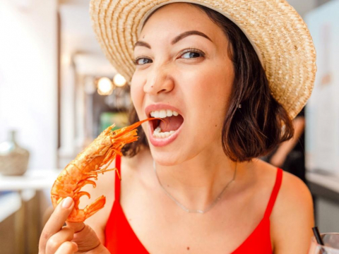 担心胆固醇过高，她“戒蛋”30年…名医破解避吃肉类、海鲜迷思，这2种食物才不能吃！ – 大保社